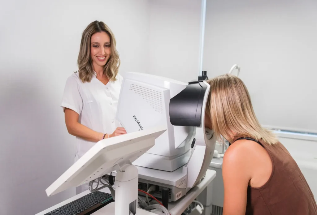 ¿Qué es la cirugía refractiva y cómo puede mejorar tu visión? 5 biometria ocular