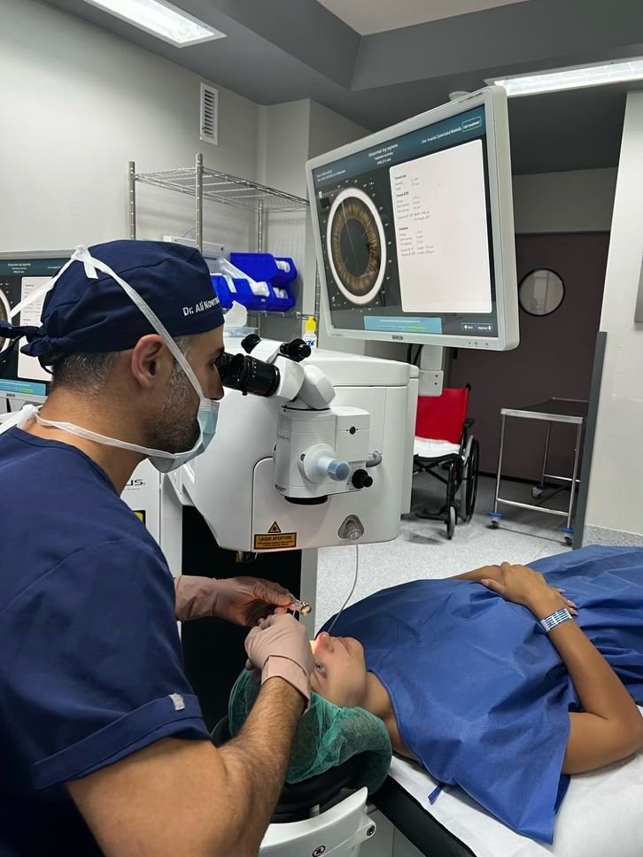 Femto-CAIRS: La nueva revolución en el tratamiento del queratocono 2 Femto CAIRS 4